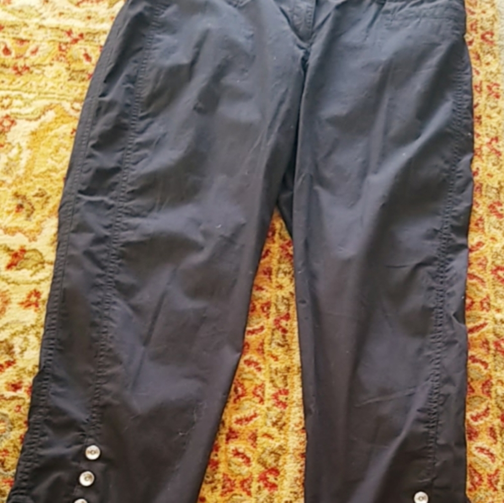 Chico's Black Crop Pants L